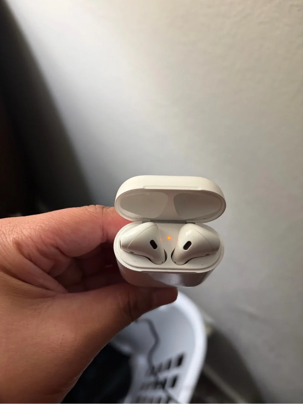 Apple AirPods